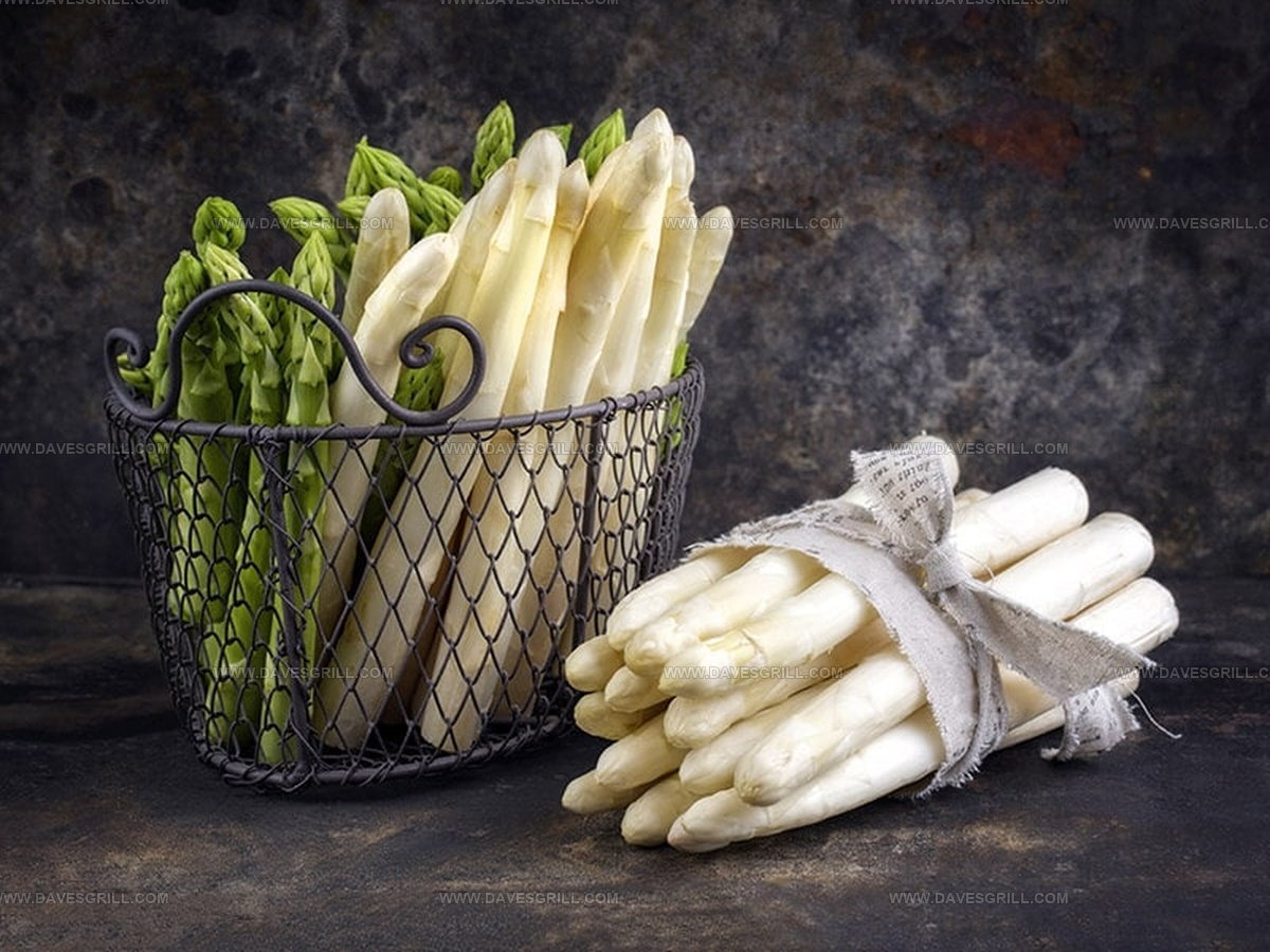 Green vs. White Asparagus: Taste, Nutrition, and Global Appeal